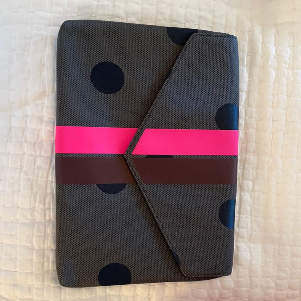 Brand new Stella and Dot clutch.